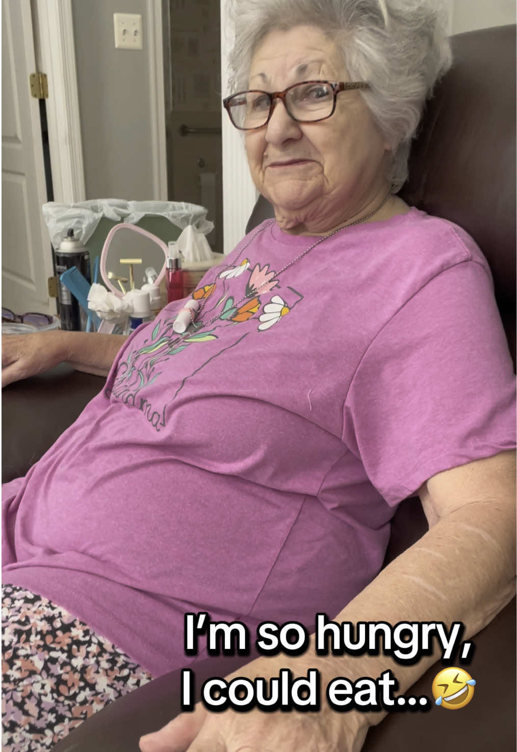 Come on Jock, Gram just wants to eat some of her favorite things 🤣😭🧻 @MLB @Yankees #laugh #grandparents #grandma #trend #imsohungry 