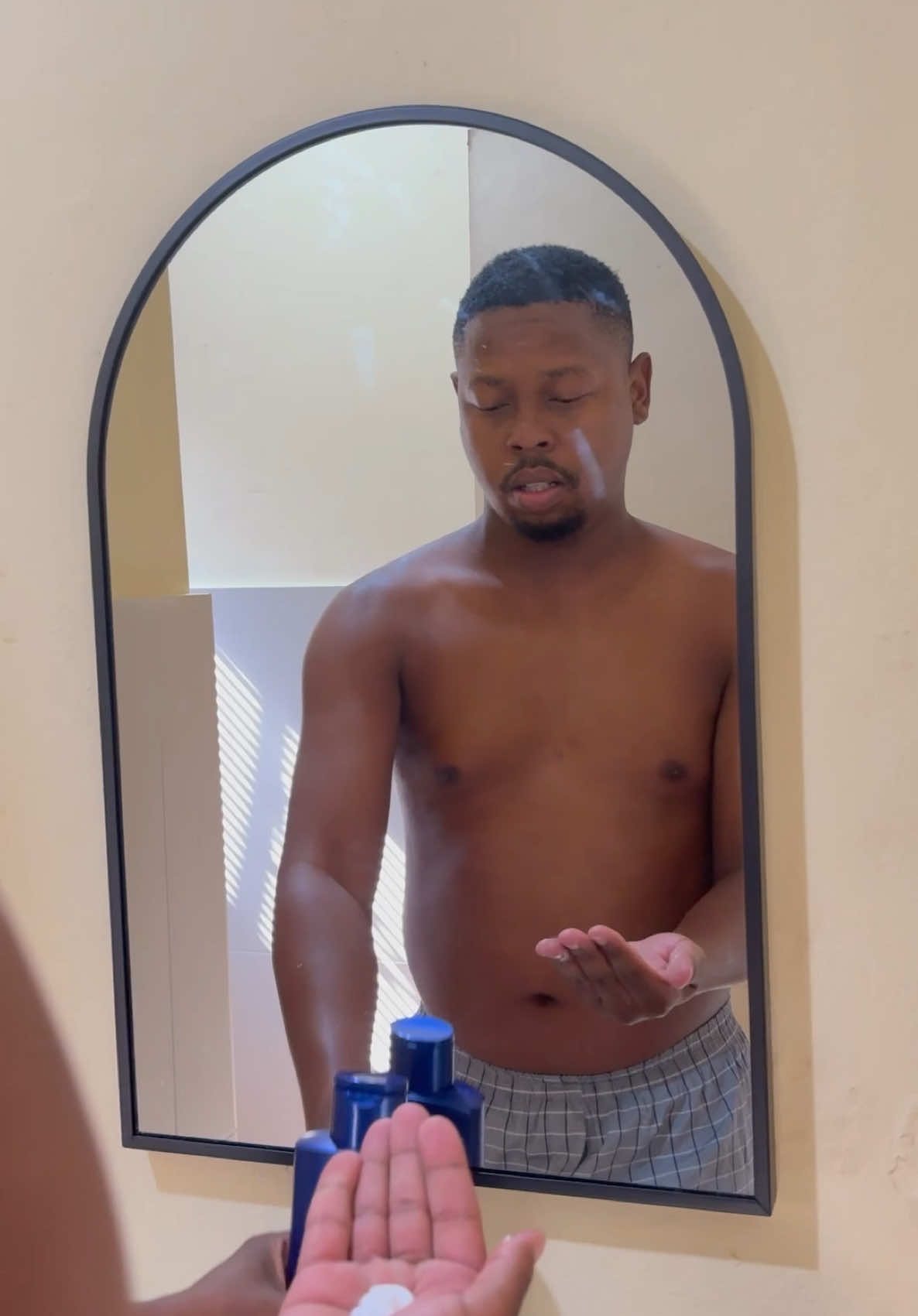 Vlog with Goodwill 😂  I'm trying to boost my glow and test the NIVEA magic like a pro! When Malume kamshana approves, you know it's real - hydrated and moisturized skin all the way. I highly recommend you add NIVEA Men Cool Kick body lotion to your winter essentials. NIVEANewSkinEra #niveamencoolkick #AD #sponsored @NIVEA Men South Africa 