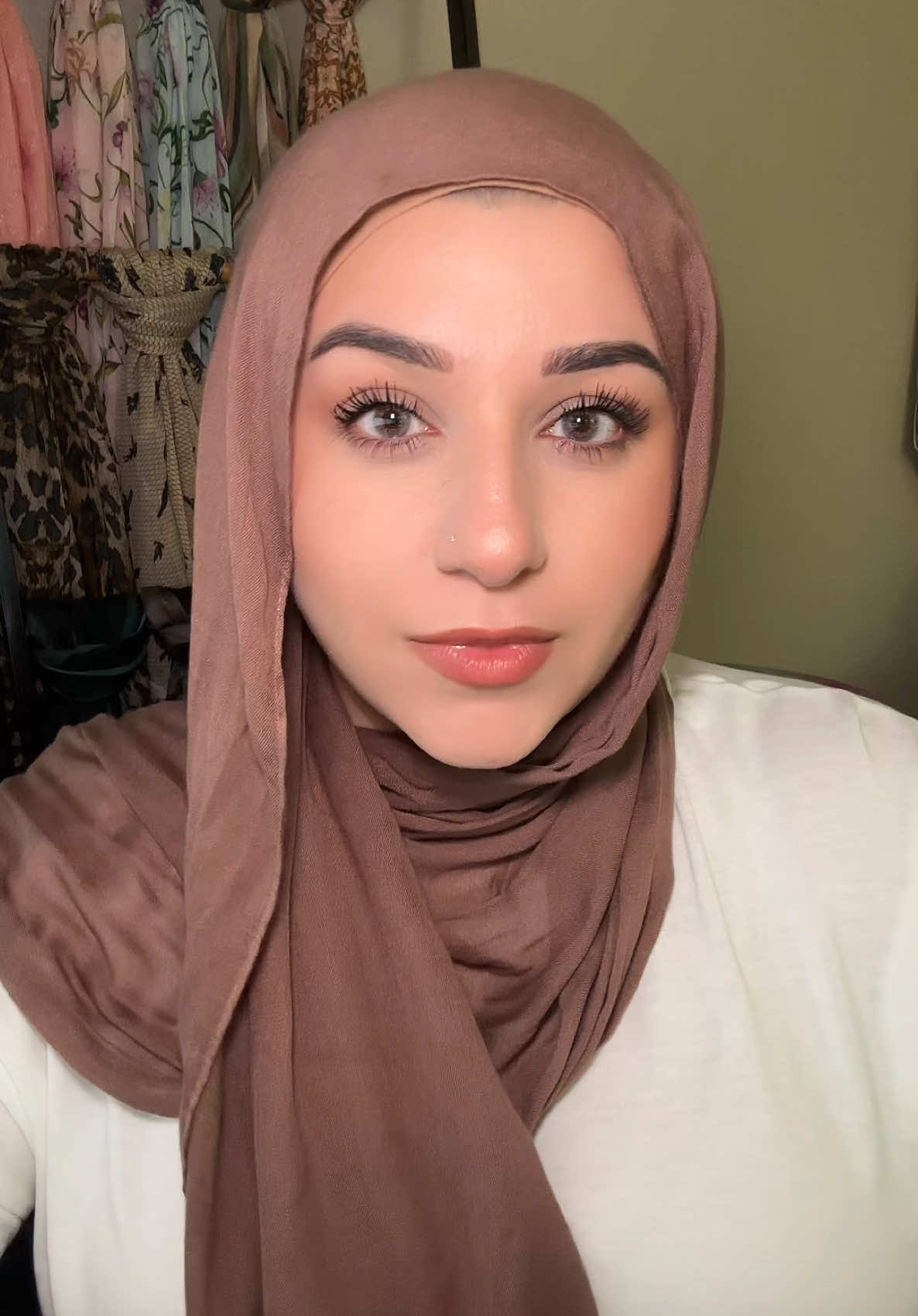 If you have any recommendations for getting my nose piercing to close lemmie know pls #hijab #hijabi #nosepiecercing #piercing #nosering #hijabitiktok #fyp 