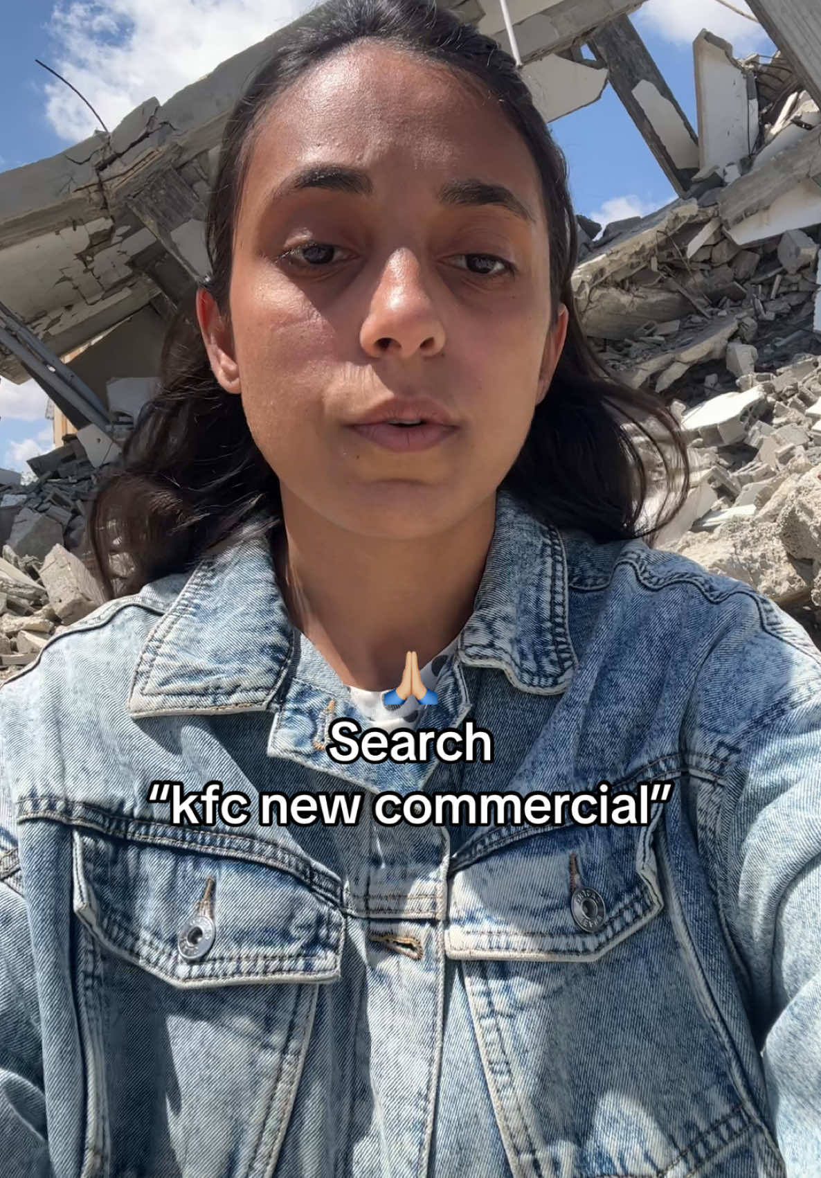 Delicious Adventures with KFC! #kfc #Foodie #newcommercial #chickenlover #yummyyummy  #creatorsearchinsights 
