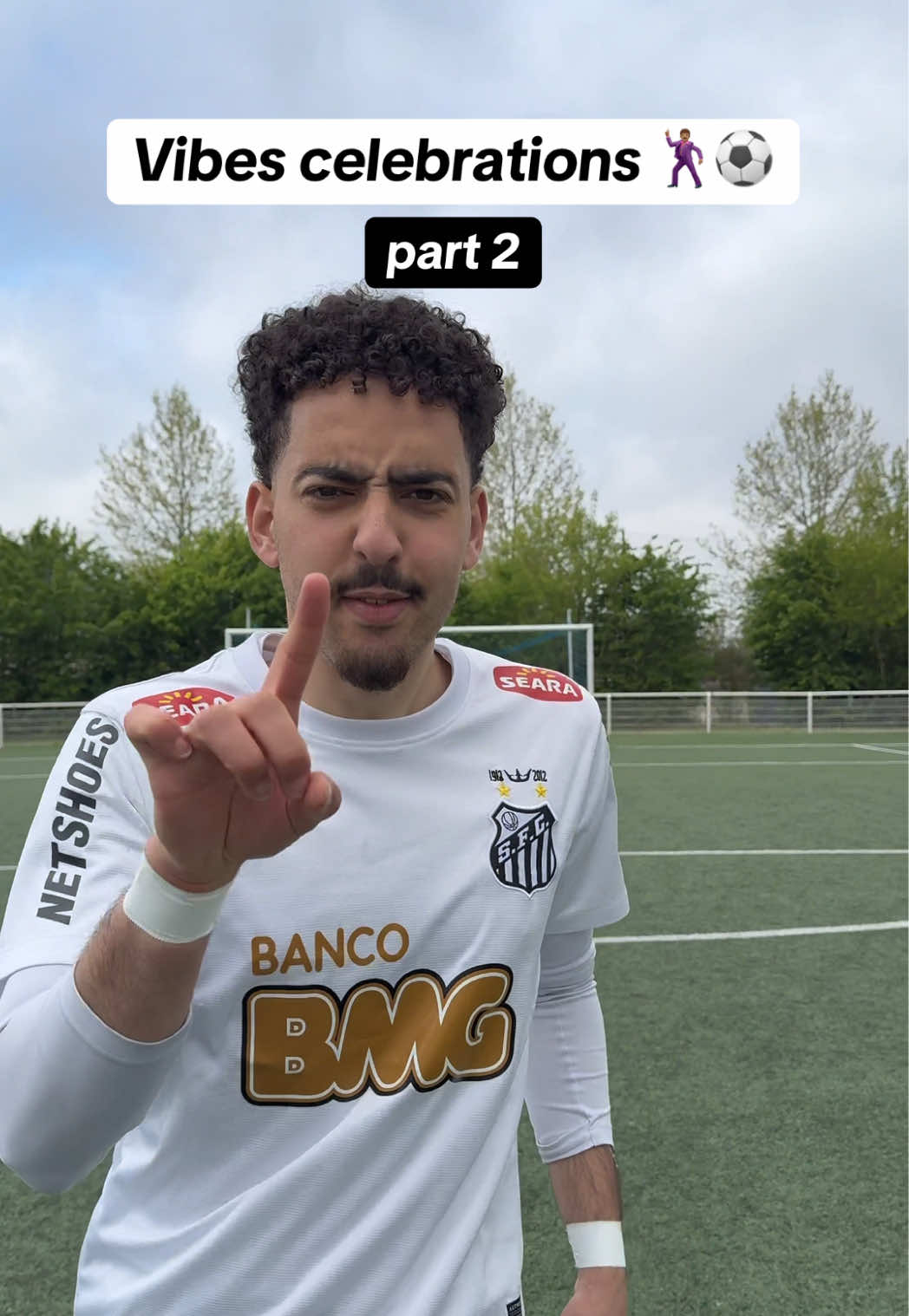 Vibeeesss celebrations 🕺🏽⚽️ #Ligue1 #football #futebol #futbol #footballskills #footballtiktok #Soccer #soccerskills #ilyssouu 