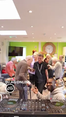 We visited Parkside Care Home In London 🩷 #djagonline #teamag #ukdj #london #djlife #deejay #tiktokdj #popular Link in bio to support my go fund me