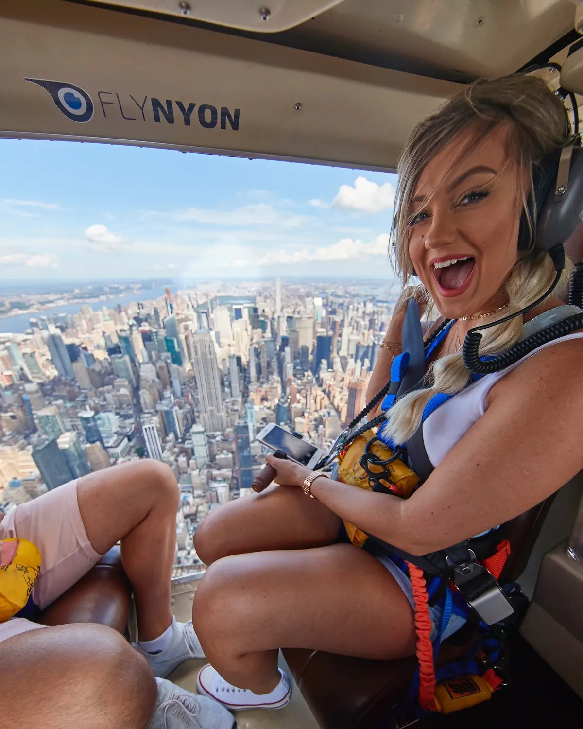 New York looks better from above 🤞👀  #nyc #centralpark #bucketlist #vie 