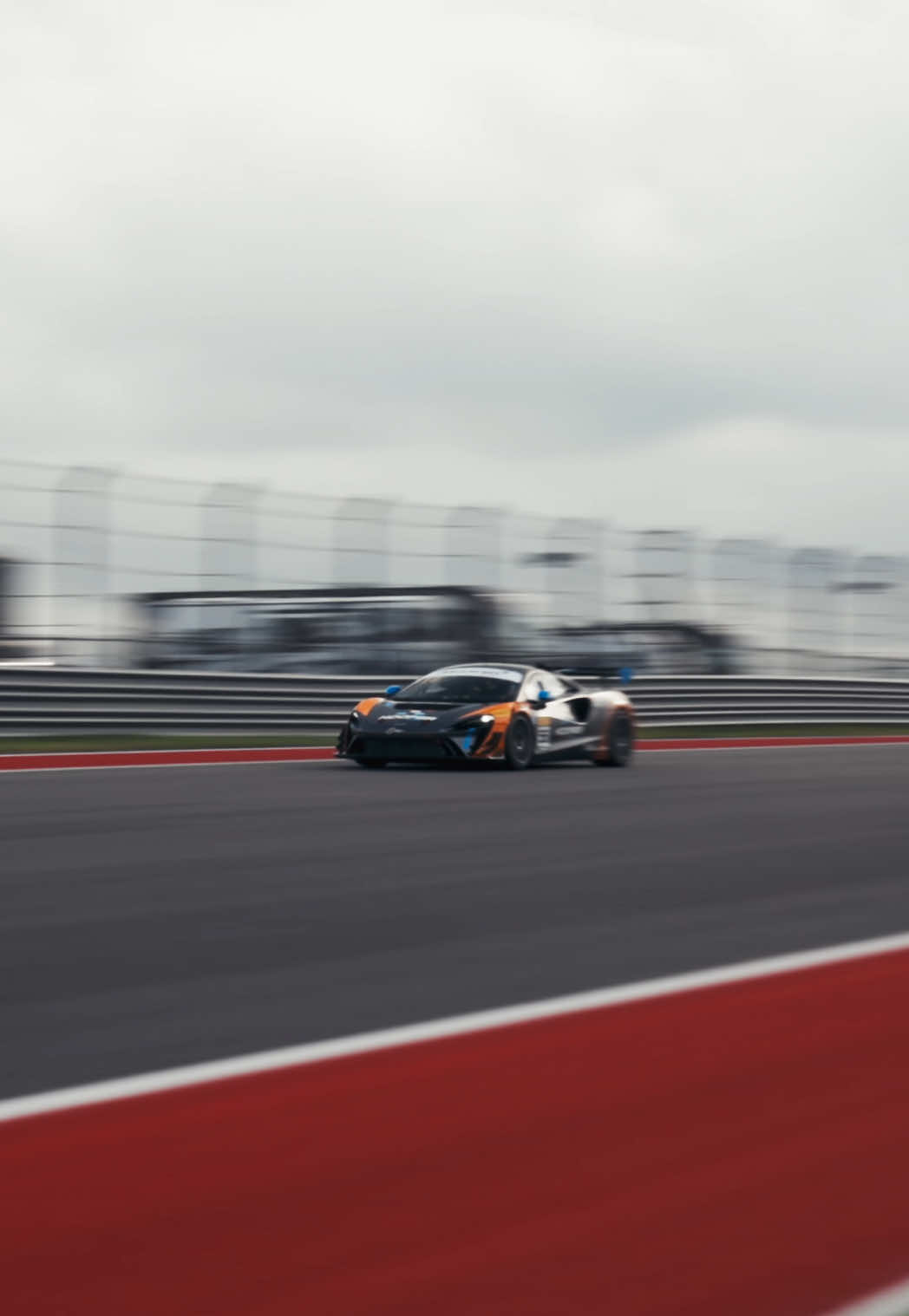 Everything’s bigger in Texas 🤠🍾 @Circuit of The Americas @McLaren  #racing #motorsports #mclaren #videography 