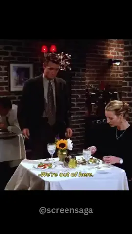Phoebe's boyfriend is closing restaurants. #friends #movie #ViralMoment #viral_video #fyp #phoebe