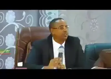 abdi iley waa ninkii yidhi qolka 9aad ha isku garacina hadii kle waad u dhiman#😃😃😃#somalitiktok #following 