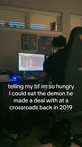 I hope I’m not too late to this trend. Maybe I should ask the same demon to make this go viral.  . . . #imsohungry #witchtok #supernatural #ghosts #paranormal #phasmophobia 