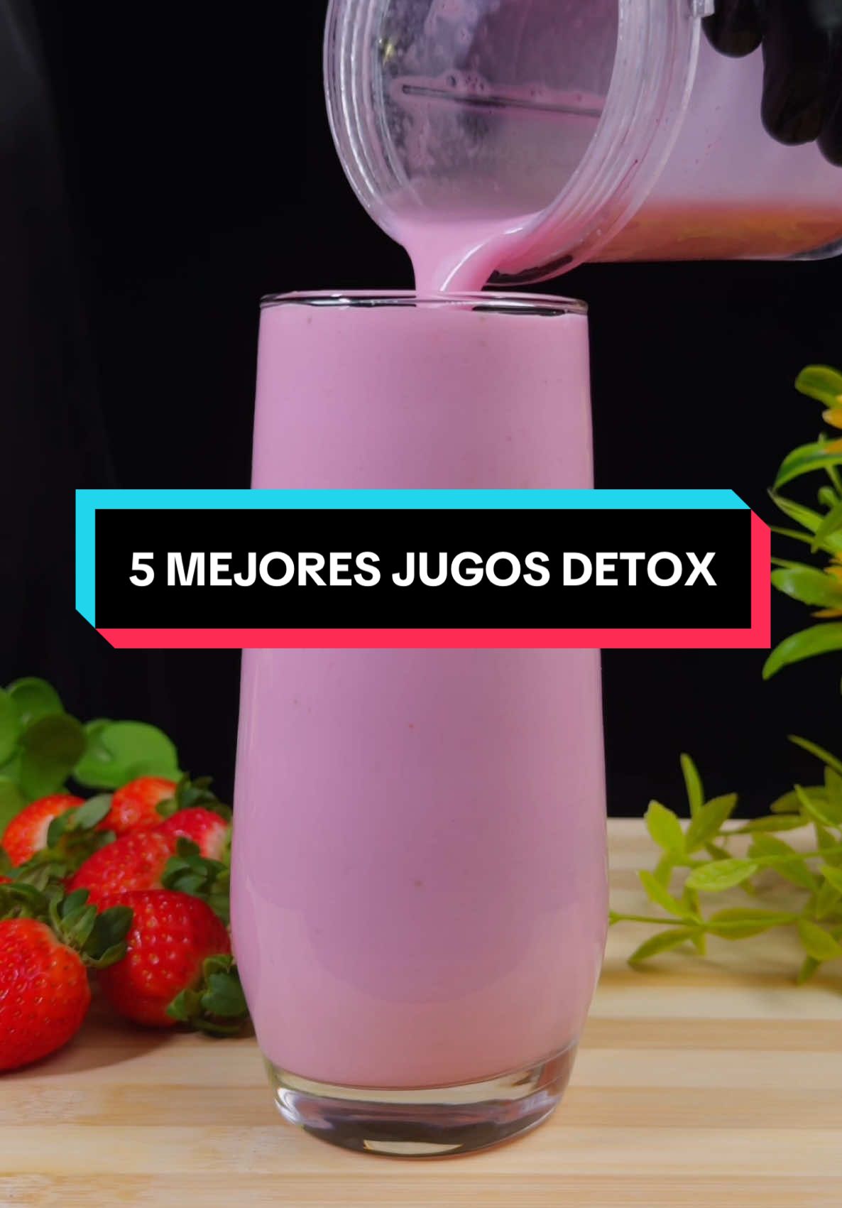 🧃✨ Estos son los 5 mejores jugos detox jamás creados para tu cuerpo… desde adentro hacia afuera. No lo digo yo… lo dicen los resultados 💥💚 1️⃣ 🥒🍏 Pepino + apio + limón + manzana verde → desinflama y reduce hinchazón en 3 días. 2️⃣ 🍍🥕 Piña + remolacha + zanahoria + jengibre → más energía, mejor circulación y detox hepático. 3️⃣ 🍊🌱 Naranja + cúrcuma + espinaca → refuerza defensas y combate fatiga mental. 4️⃣ 🍓🍉 Fresa + sandía + menta → limpia riñones y mejora digestión. 5️⃣🥭✨ Papaya + linaza + avena → regula intestinos y elimina toxinas retenidas.  No es magia, es nutrición real 🙌 Comenta “dieta” si te interesa y visita el enlace en nuestro perfil para conseguirlo ahora. ✅ Síguenos para más consejos de salud diaria. #nutricion #salud #consejos #alimentos #vidasana #frutas #jugos #detox 