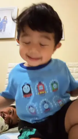 terpantau sudah 24 jam geal geol kepala ini stuck di kepala ku😄🥰@ABEABEABE #abe #abeabeabe #abecekut #abe_daily 