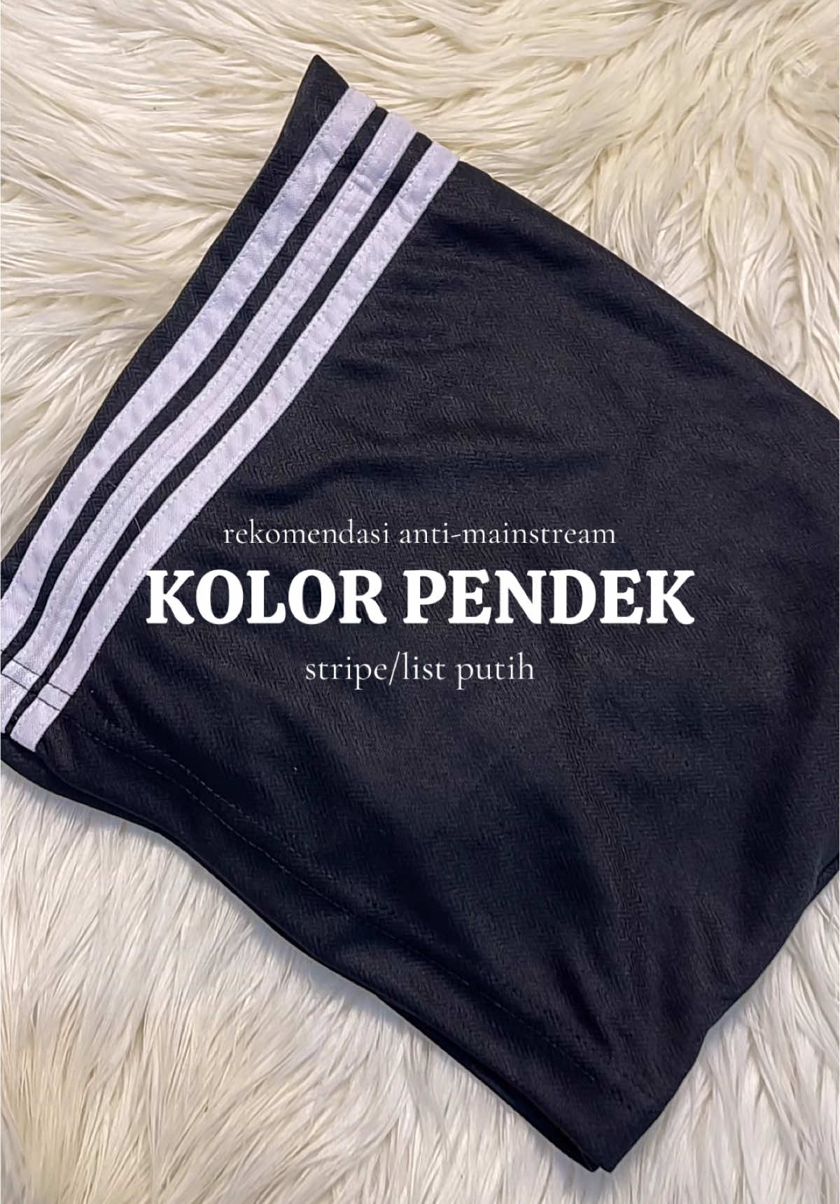 Dipake joging oke banget, dipake buat aktivitas di rumah juga ga kalah ok nih kolor nya🤩🤩  #fyppppppppppppppppppppppp #fypシ゚ #fypage #celanaolahraga #celanaolahragapria #celanapendekpria #celanaolahragakekinian #bawahanolahraga #celanakolor #celanakolorgrosir #kolormurah 