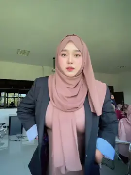 🤪🤙😅 Asikin aja ac:putri #fyp #foryou #foryoupage #trending #viral #xyzbca #hijabers #lfl #hijabstyle #OOTD #hijabers_indonesia #koleksiberharga 