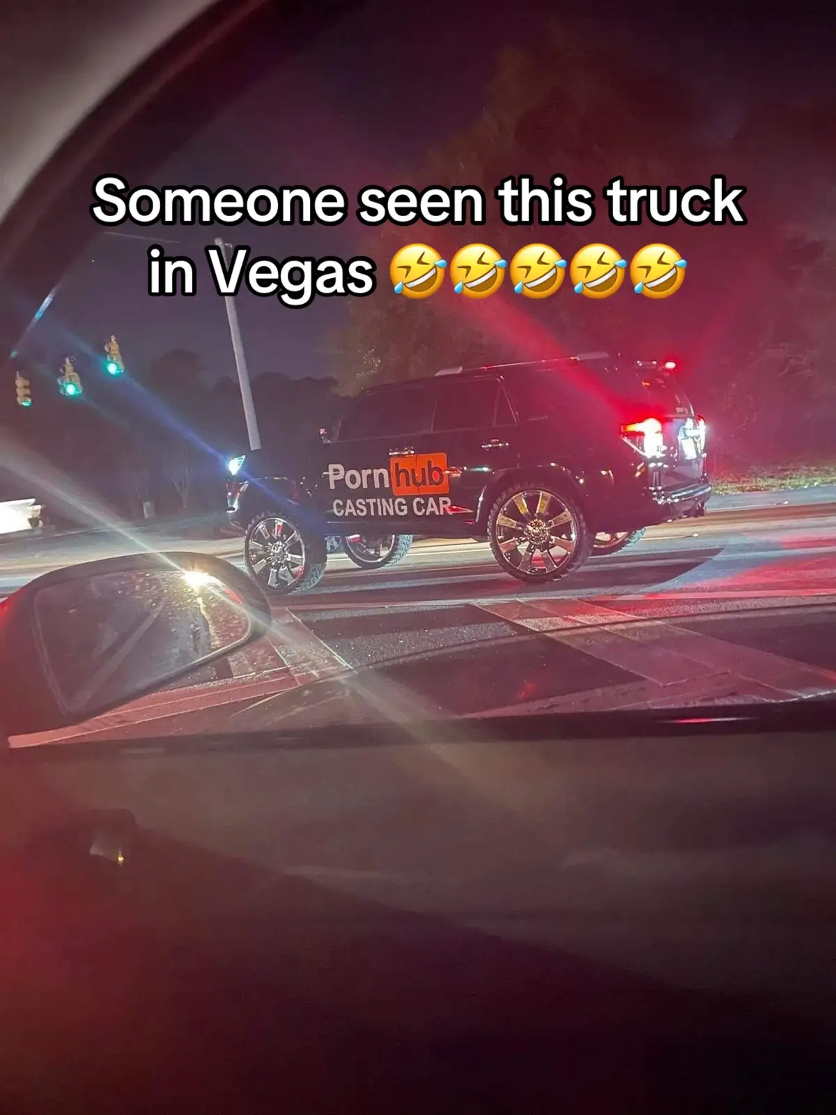 #🤣 #LasVegasstrip #vegas #fyp #hilarious #castingcar #thehub 