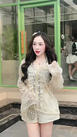 Set sẵn trong giỏ ạ 🥰 #tiktok #VAshop #xuhuong #fypシ゚ #xuhuongtiktok2025 #thoitrang #setdoxinh 