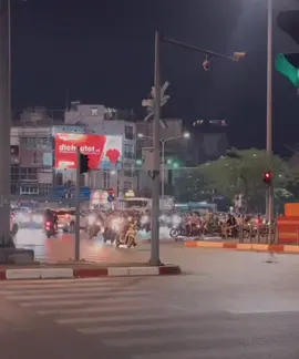 Trả lời @𝘔𝘶𝘢𝘵𝘩𝘶𝘛𝘰𝘬𝘺𝘰 nhìn hnoi mà cảm nhận, hnoi no1 miền bắc. Một đoàn đua không dưới 50xe, 2018-2019 có đoàn cả trăm, hơn trăm xe.#duaxe #hanoi #hoguom #haiduong #25tanghaiduong #nga5kienan #xuhuong #xuhuongtiktok 