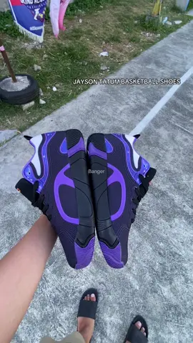 Sheeeeeesh #bestshoesrecommendation #tiktokshoes #basketballshoes #fyp #shoesgoals #spikeshoes #highquality #murangbasketballshoes #affordableshoesrecommendation #rubbershoes #jaysontatum 