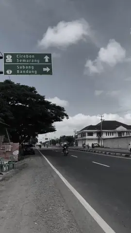#subangutaramentality Jika pada akhirnya aku harus melihatmu bersama orang lain, akan aku coba membuka pintu ikhlasku. Jika memang aku telah kalah, aku akan merenungi kesalahanku dan kekuranganku selama ini. Seperti yang selalu aku katakan 