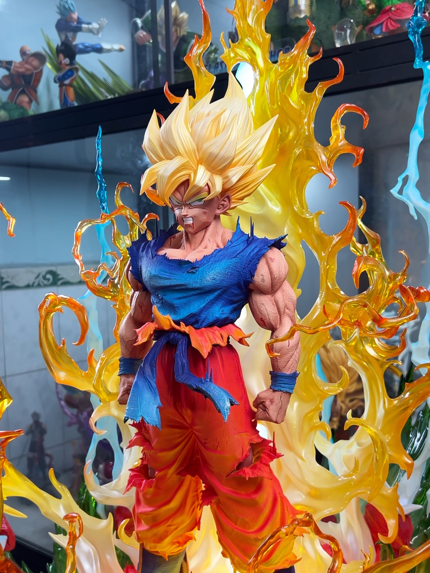 White Hole Studio - Goku SSJ #FlashResinShop #dragonball #Trending