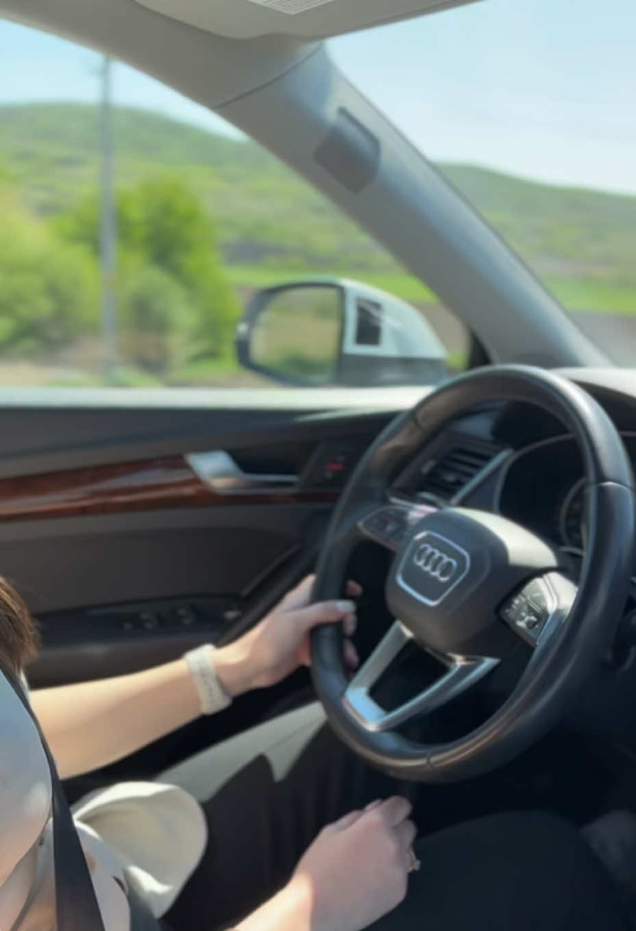 ONE LOVE❤️ #audi #audiq5 #audilover #audigirl #fyp #perte #cardriving #perteeee #inlove 