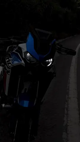 #africatwin1100 #Moto #tiktok #fy #foguetão🚀 #viral #edits #sonho 