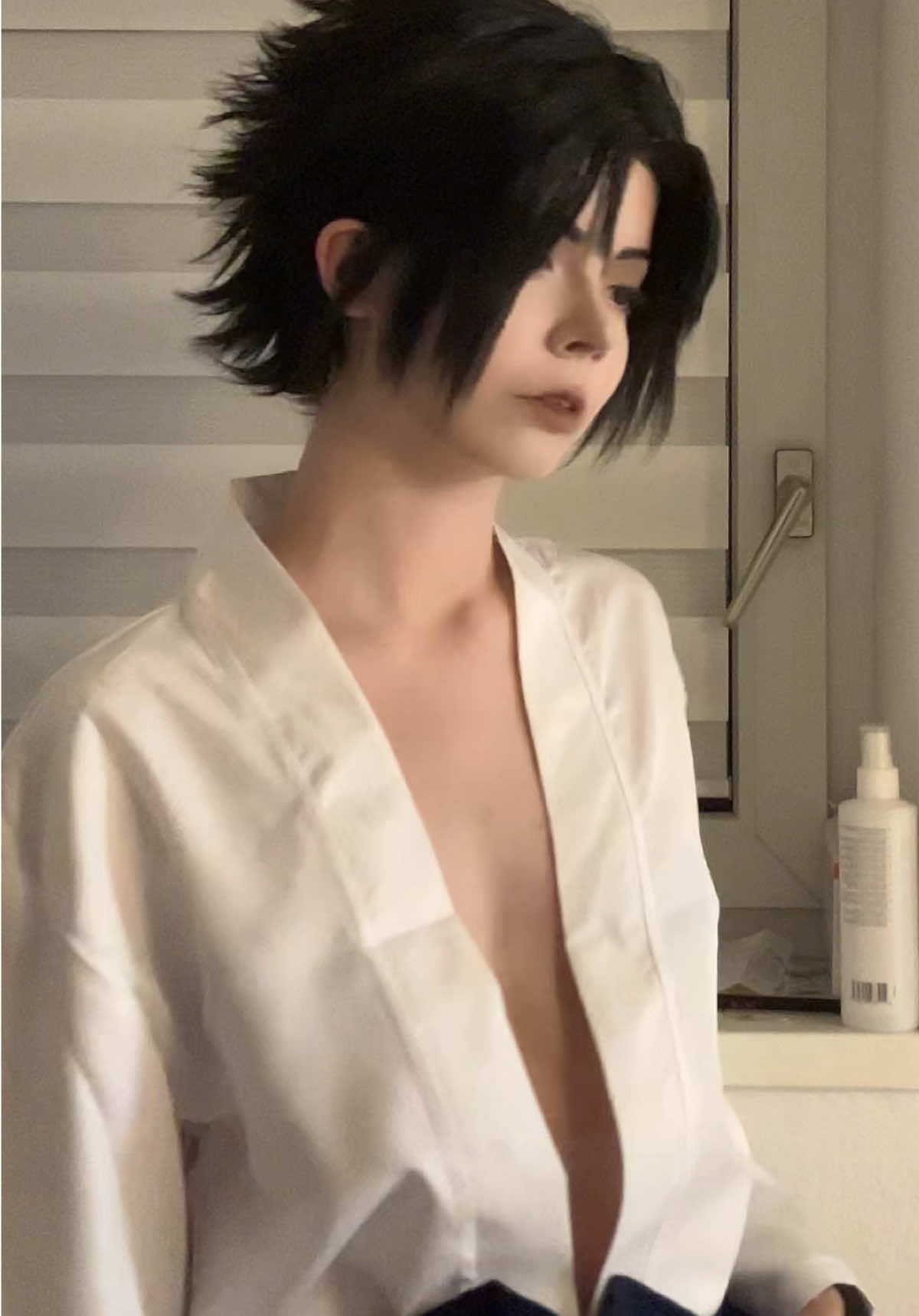 SASUKE UCHIHA ?!?!? #sasukeuchihacosplay #sasukeuchiha #sasuke #sasukecosplay #narutoshippuden 