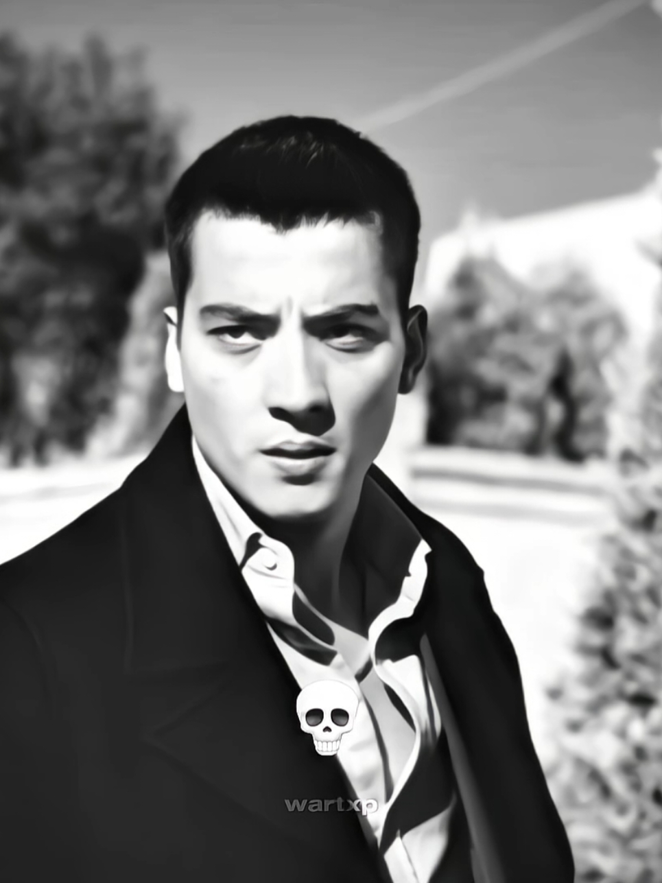 Kaya Albora's jealousy🔥👊#turkishseries #Albora #KayaAlbora #далекийгород #турецкиесериалы #fyp #reg #uzaksehır #kayzer #sahnar #CihAl #turkdizi #AtakanOzkaya #zerrin #dilindöğer 