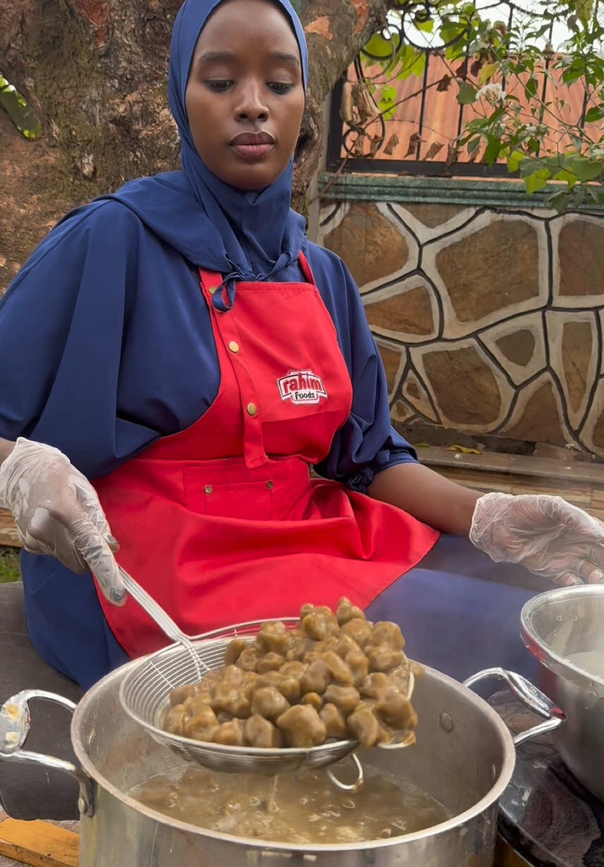 Who has ever tried the danwake meal??😋😋 A simple recipe for you👌 #RahimFoods #bestrestaurant #uganda🇺🇬 #foryoupage #AfricanFood #tiktokuganda #tiktokkampala #rahimfoodsrecipes #EastAfrica 