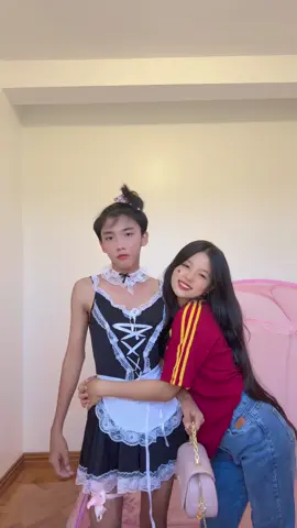 😋#moki🧸 #2004 #ပြားရီးတို့အဖွဲ့ကပါ👋🏻 #fpyシ #tiktok #couple #trending 