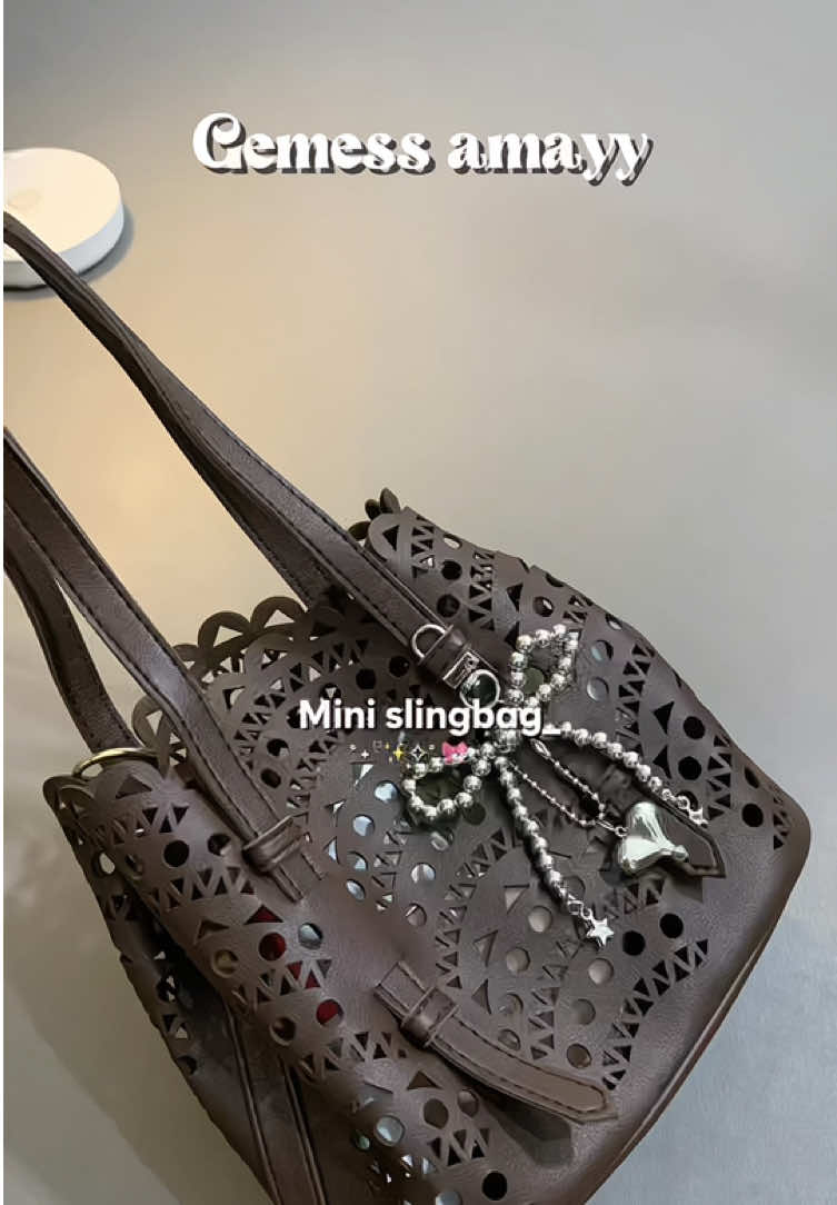 woilah secantikk ini cuma 60 ribuan 🤩😭 #slingbag #minibag #taswanita 