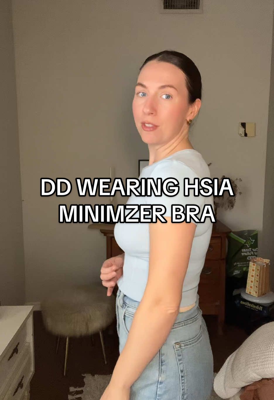 They just keep coming out with better and better Minimizer bras! #hsiabra #brareview #womensclothing #shapewear #cupsize #comfortablebras 