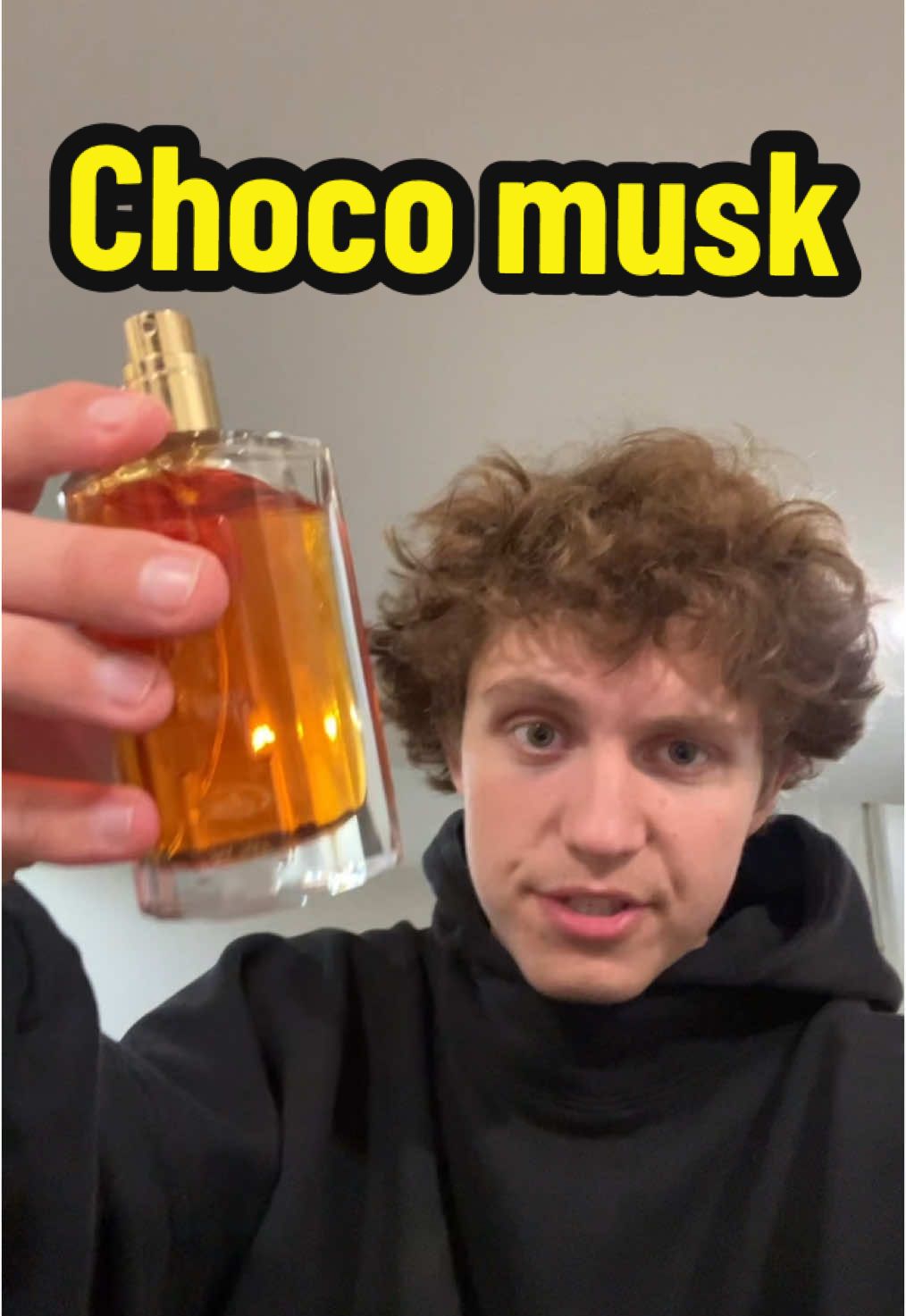 Putting my brothers on 🤞🙏 #chocomuskperfume #chocomusk #scent #fragrance #tiktokmademebuyit 