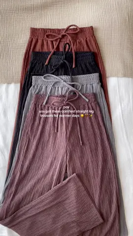 tie me gorgeous with these comfy trousers !🤎🖤these textured pants give you adjustable waist comfort +runway ready drapping 🫶 #pants #OOTD #outfitinspo #legpants #Summer #tiktokmademebuylt #thatgirl #spotlight #dealdrops #tiktokshopmothersday #fyp 