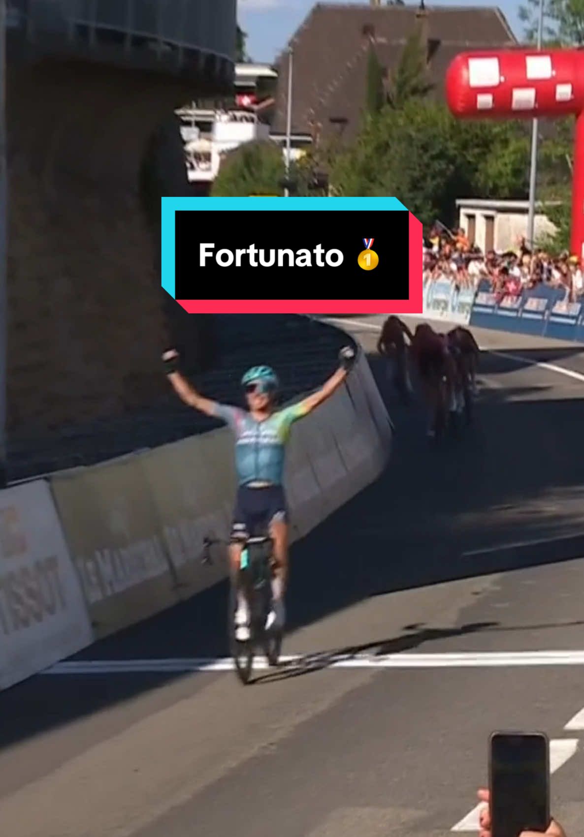 LORENZO FORTUNATO STEALS THE WIN! 🥇  The Italian shoots off the front of the escapees inside the final kilometre to take the victory.  #cycling #roadcycling #romandie 