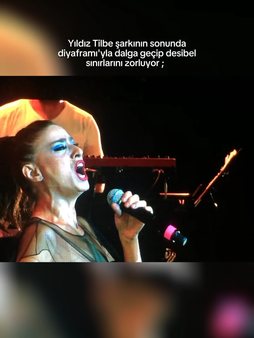 Yar ben yokum bende zaAAATENN! #yıldıztilbe #kesfet #konser #fyp #kesfetteyiz #şarkı 