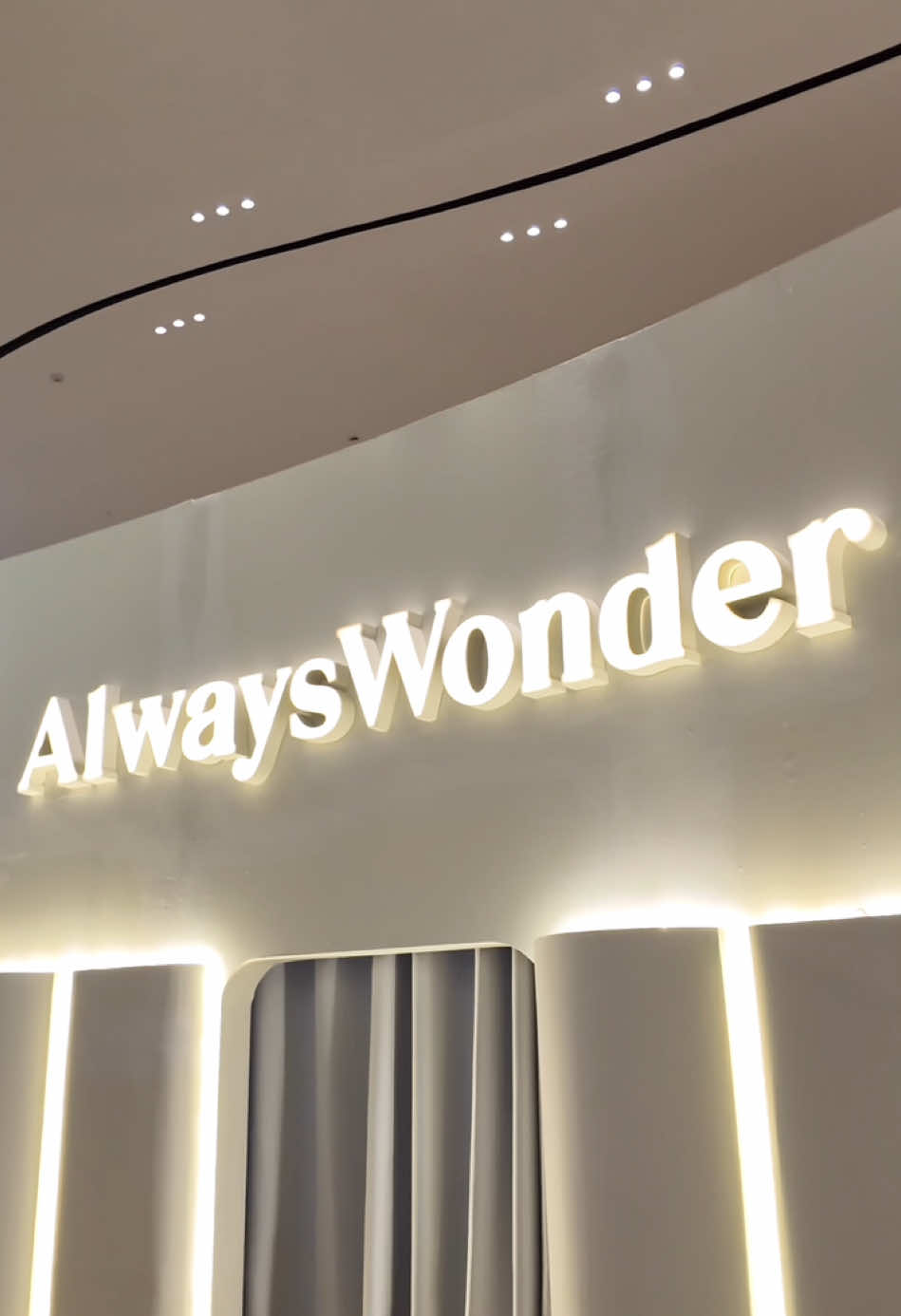 Our Pop-Up journey with ‘Unribbon The Birthday Collection: AlwaysWonder x 00K’ begins. ✨ Thank you to everyone who came by and showed us so much love. We’ve got 3 more days to go. 💜 📍 Location: 5th Floor, Sphere Space @ Siam Paragon 📅 Date: May 1-4, 2025 ⏰ Time: 10:00 AM - 9:30 PM (GMT+7) #UnribbonTheBirthdayCollection #AlwaysWonderxLinglingKwong #AWx00K #AlwaysWonder 