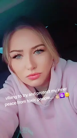a girl has to protect her inner peace ✌🏻  how do ya'll protect yourselves? #fyp #innerpeace #yingandyang #protectyourpeace #MentalHealth #vibing #songstoaddtoyourplaylist #relaxing 