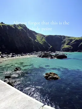 #trendingvideo #mullioncove #cornwall #cornwalltiktok #godsowncountry #fyp #clearwaters 