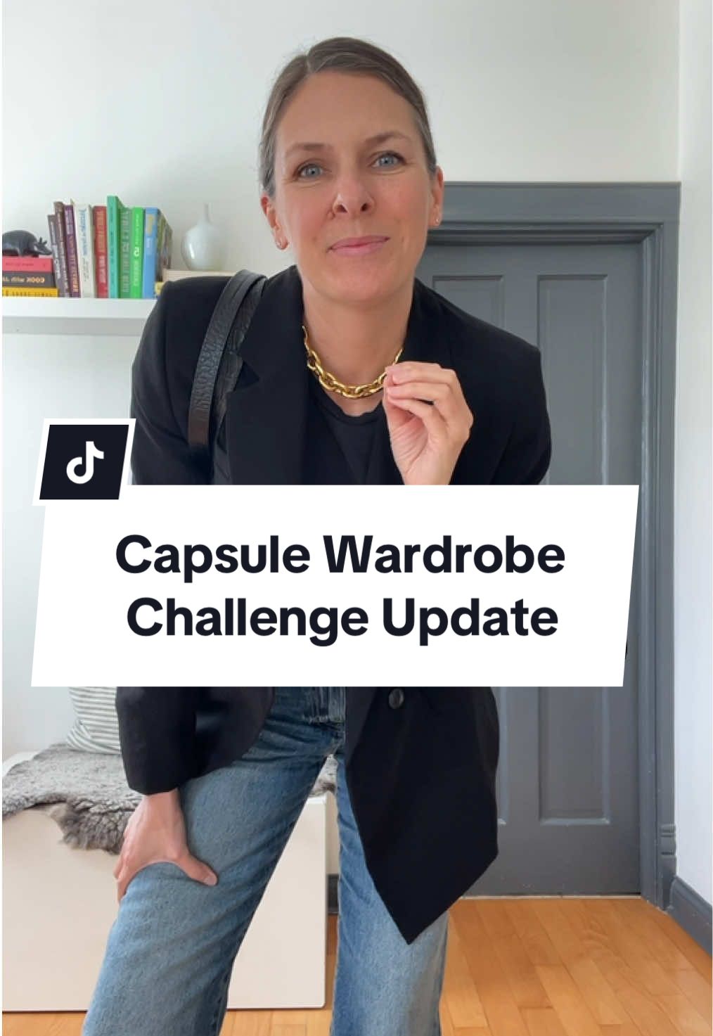 I failed already but we soldier on. 🤪 #capsulewardrobe #style #fashion #officeoutfit 