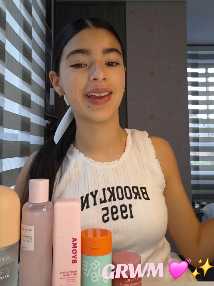 Holisssss!!💓GRWM para ir a estudiar😭🏫📚me arregle como en 10 minutos porq no tenia tiempo😭 #skincare #grwmroutine #grwmforschool #grwmparairaestudiar #grwmestefaniaa #makeup #skincare 