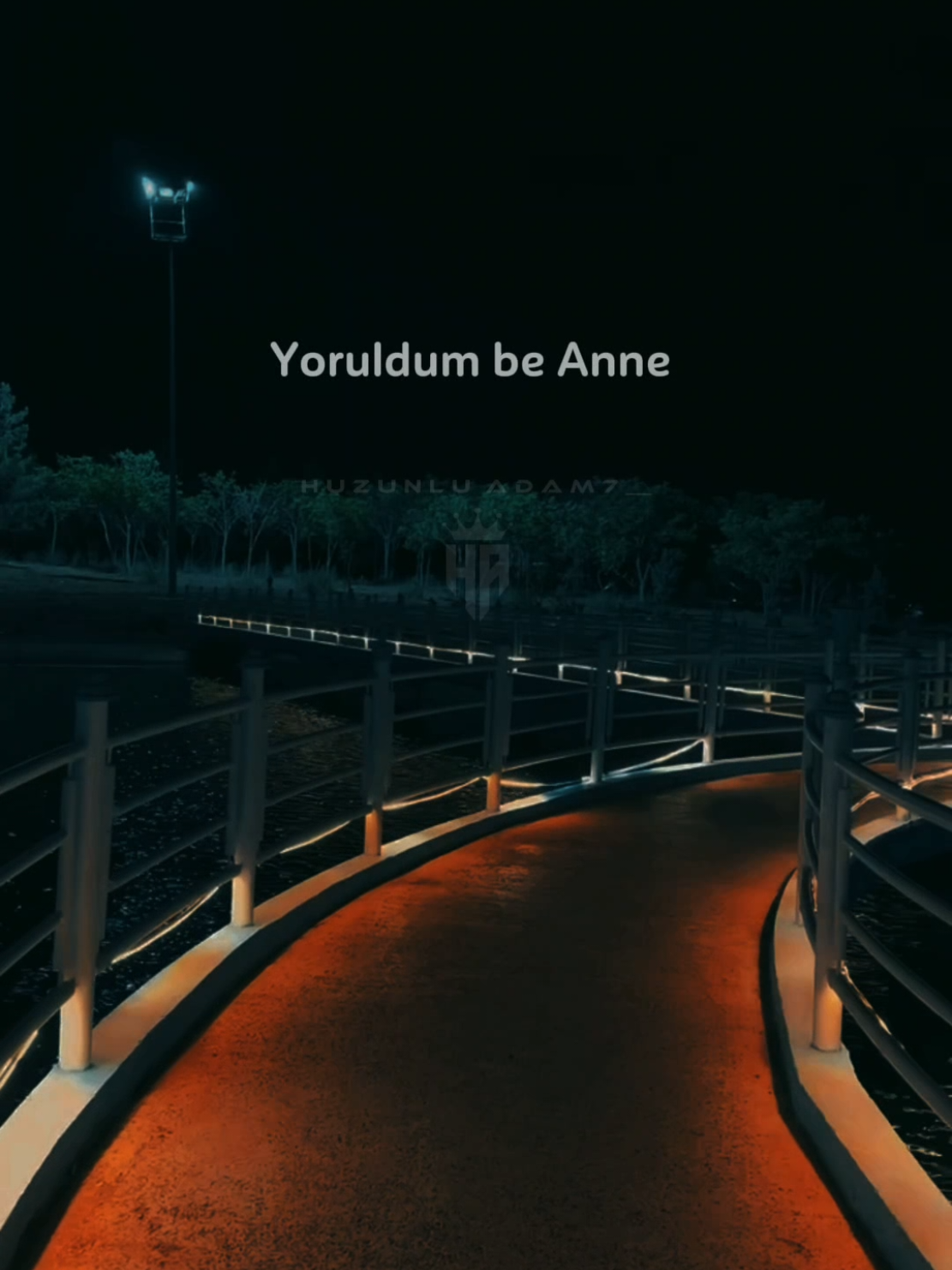 Y O R U L D U M 🥀  #birsözbırak #herkesgörsün #iyigeceler 