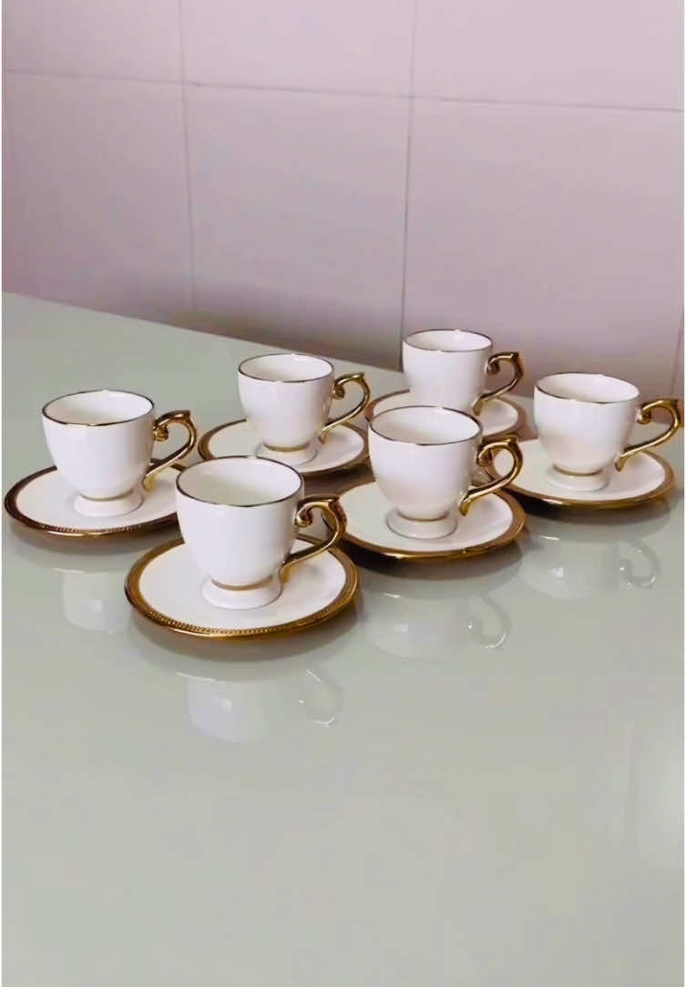 ITAARA - CJ 6 XÍCARAS P/CAFÉ C/PIRES DE PORCELANA PADDY BRANCO/DOURADO 90ML WOLFF Adquira já o seu através do nosso atendimento on-line 👇🏼 Itaara (Loja On-line) Whatsapp (84) 9.9196-8386 #Utensíliosdomésticos #Conjuntodexícaras #Xícarasparacafé #Coisasdecasa #Servir #Mesaposta #Decoração #Itaara #Lojaitaara #Nordeste #Brasil 