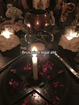 Já recebeu uma visitinha assim ??? #magia #ocultismo #magiacerimonial #goetia #daemons #demonios #feitico #bruxa #bruxaria #bruxariamoderna #witch #witchtok #witchcraft #espirito #witchcore #ritual #magiadocaos #demonio #witchcore 