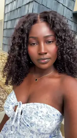 Se la nap jwenn belle ti chve a.20 inch 8x5 glueless lace popping curly wig. Link in my bio Code of 22% discount:MOSA#foryou #viral #contentcreatorsoftiktok #hairtutorial #fyp #fyp #hermosahair #hermosahairwig @hermosahairofficial @hermosahair 