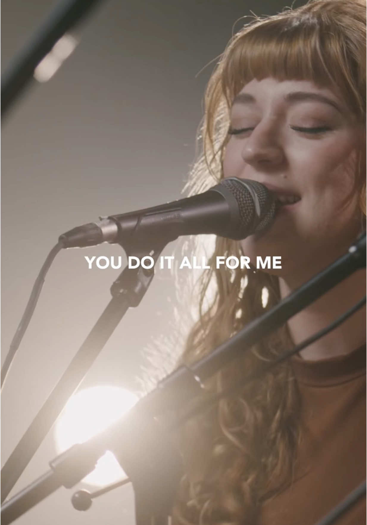 Giants by @Lydia & Stirring Worship 🙌🏽🙌🏽🙌🏽 #worship #ccm #worshipmusic #praise 