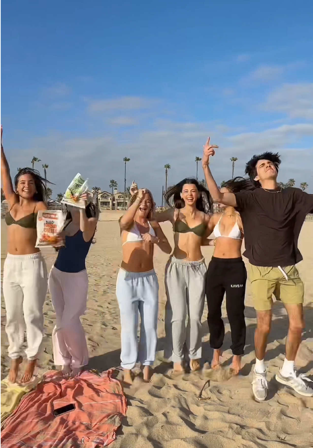 obsessed @eatlevels x @The Clements Crew 