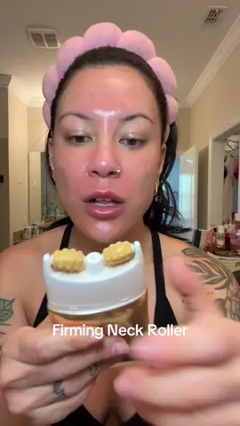 Meet my best friend! #firmingneckcream #guasha 