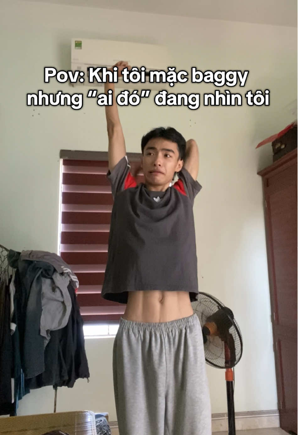 Khi ai đó nhìn tôi kiểu #xhtiktok #viral #fyp 