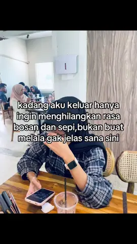 Bukan buat melala gk jls atau menggatal ke cowok,lebih baik ddk cari mkn 😏😂yg penting mkn🤣#fyp #masukberanda #fypツ #abcxyz 