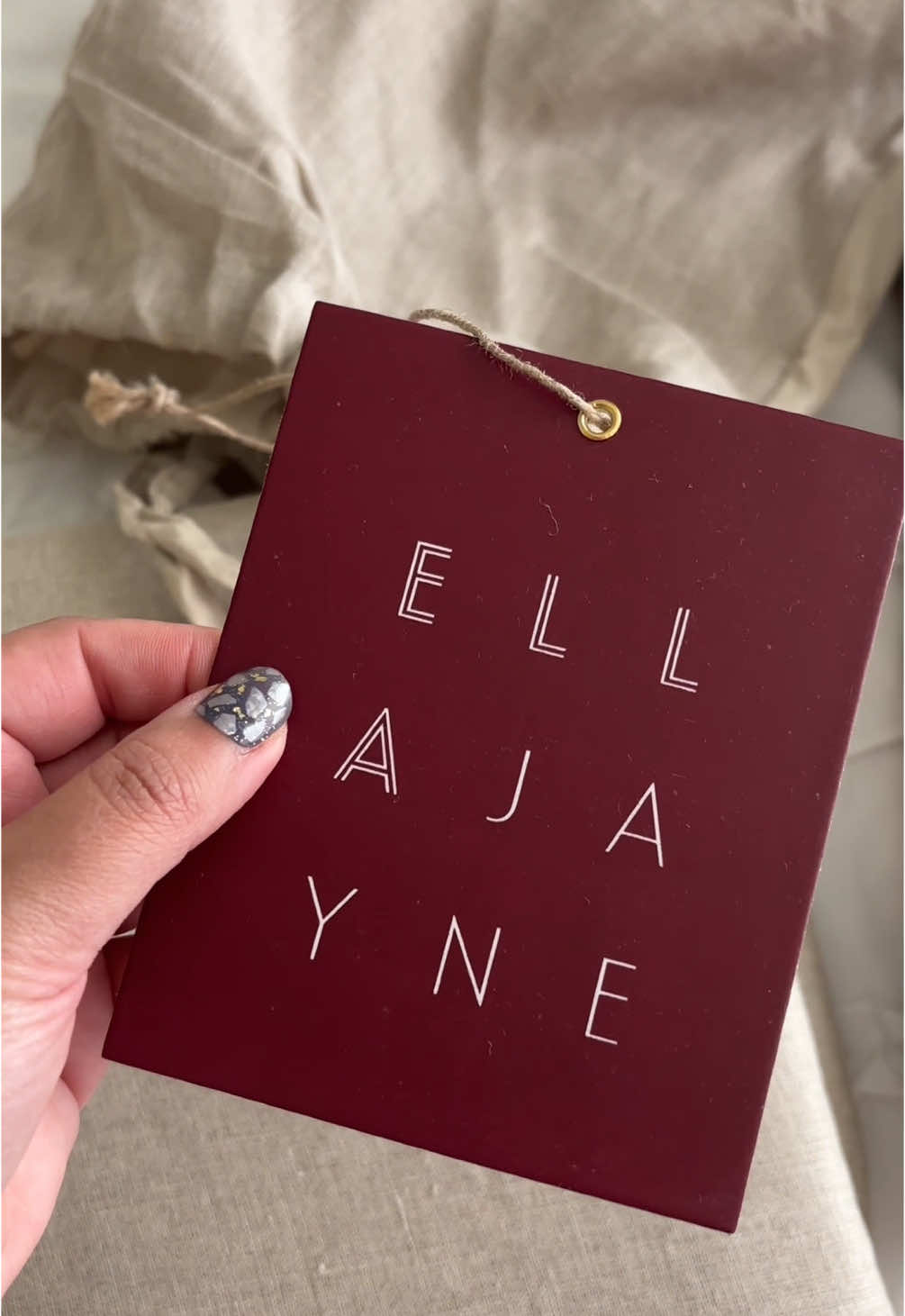 I am so impressed with the quality of this 3 piece set from Ella Jayne! It’s a great addition to my sheets collection. The fabric is linen cotton which is amazing for the upcoming summer season, it is so breathable and easy to clean.  @influenster @Ella Jayne  #complimentary #EllaJayne #LinenCottonDuvet #EffortlessStyle #RelaxedLuxury #BreatheEasySleep