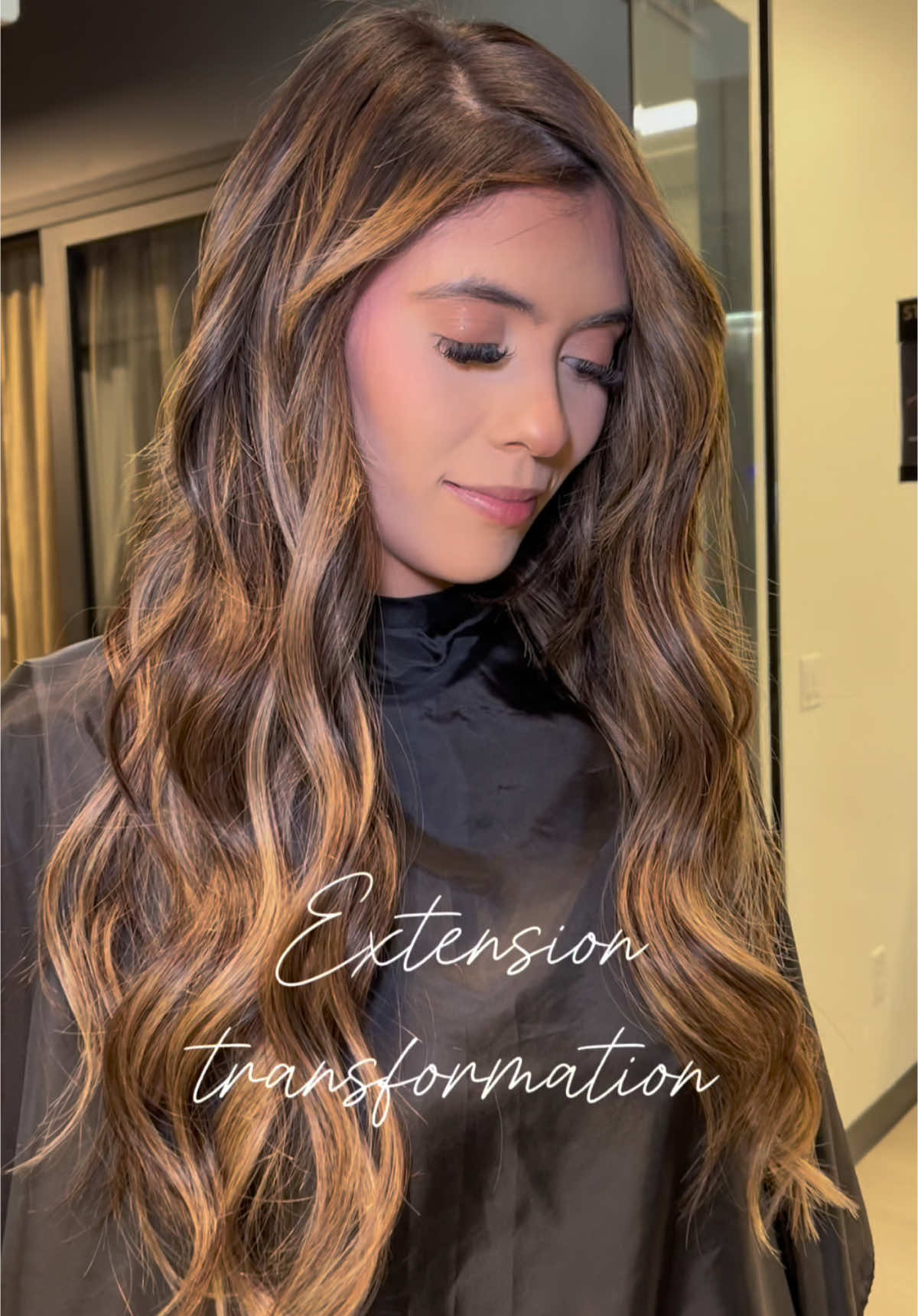 Giving my clients inches✨💫 #hairextensions #extensions #tapeinextensions #longhair #denverhairstylist #hairstylist 