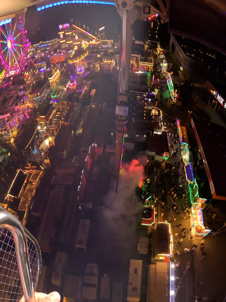 Gladiator Dippemess 2025🎡🇩🇪 #gladiators #adrenaline #adrenalina #kirmes #funfair #ferias #feteforaine #fy #fyp #fair #amusementpark #lunapark #2025 #frankfurt #viralvideos #tik_tok #freizeitparkaktuell #onride #ride #feelings #fairground #travel #carnival #kermis #kolotoc #dippemess #volksfest 